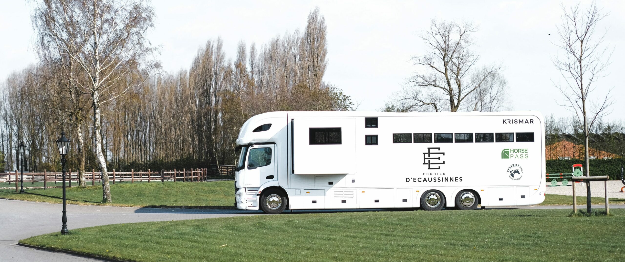 Krismar horsetruck professional paardenvrachtwagen