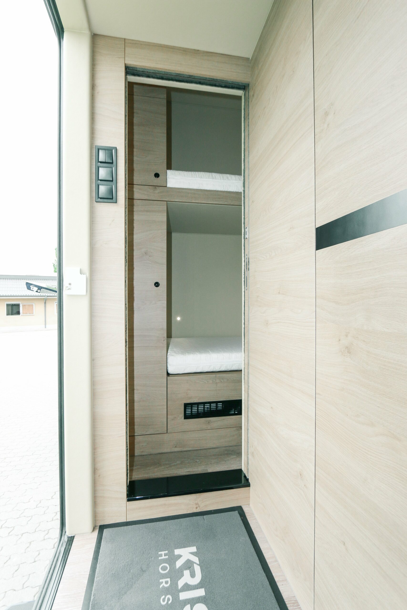 Image Krismar Horse Trucks