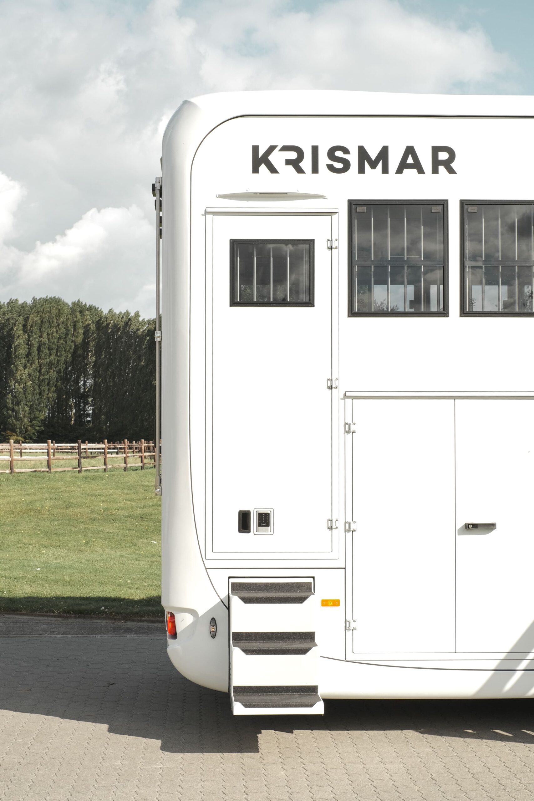 Image Krismar Horse Trucks