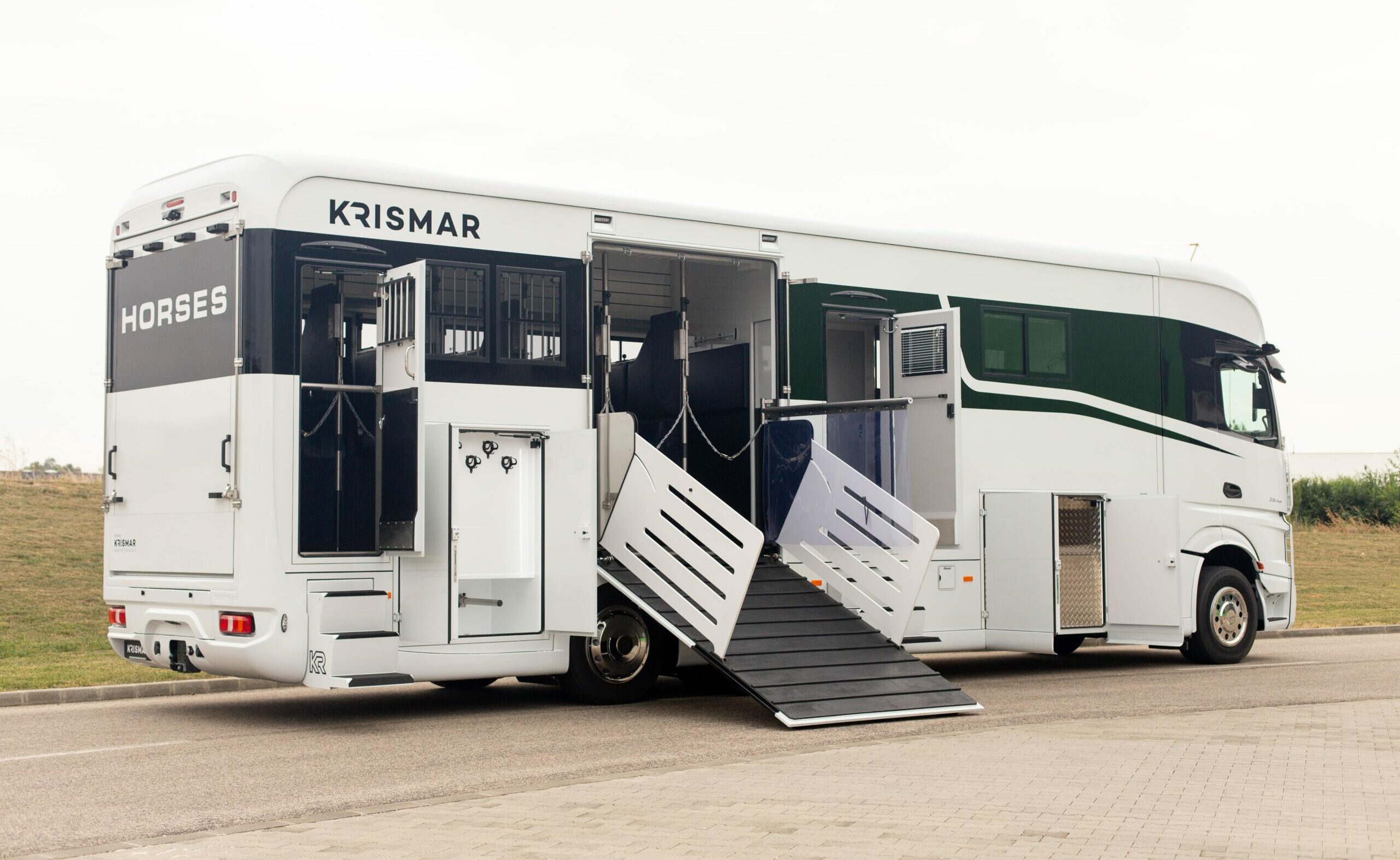 Image Krismar Horse Trucks