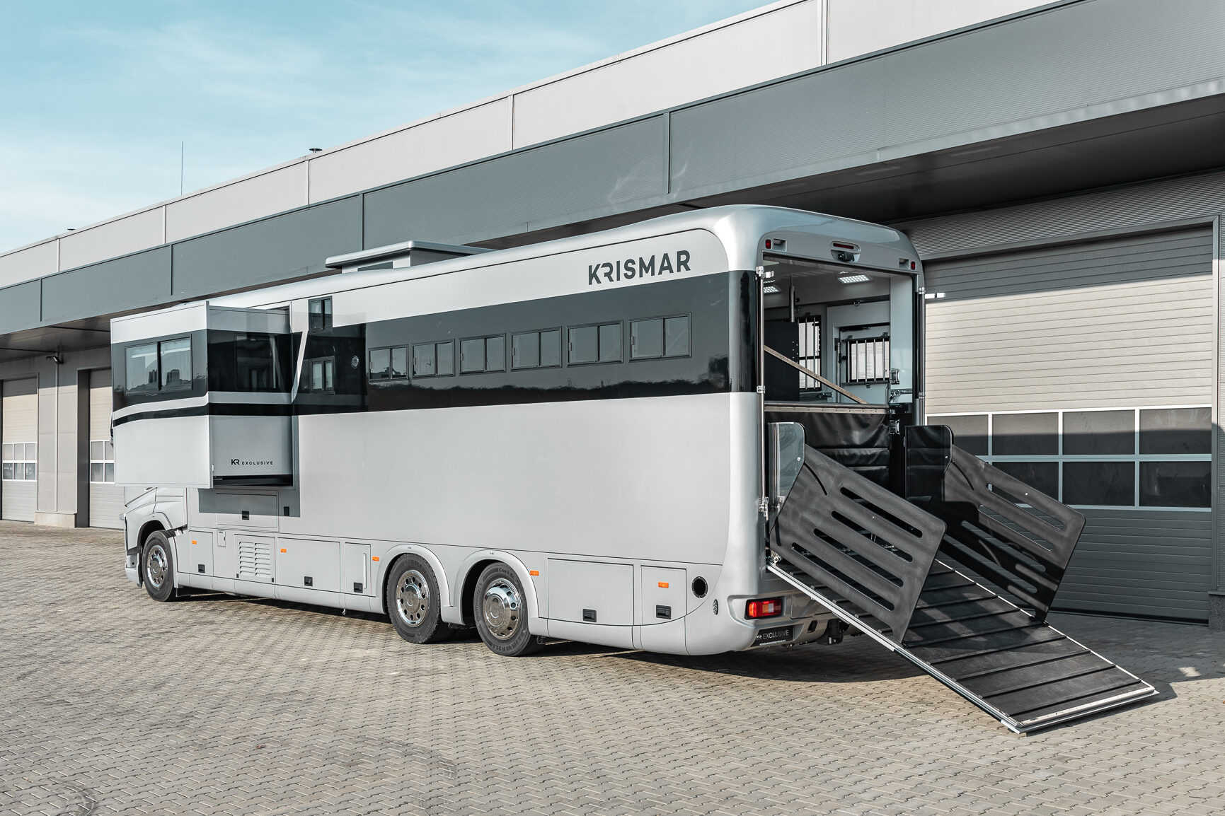 Image Krismar Horse Trucks